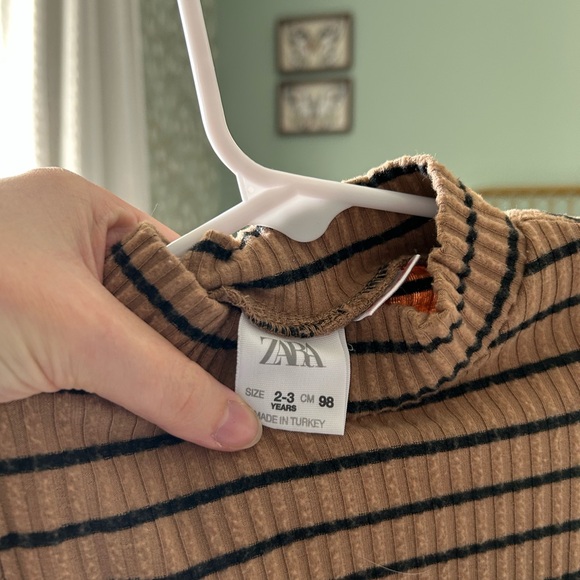 Zara Soft Touch Bodysuit - Picture 3 of 3